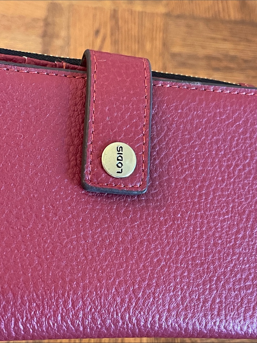 Lodis red  Leather Wristlet Clutch with Detachable Strap - Picture 3 of 6